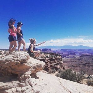 Meet your Posher, Lucy